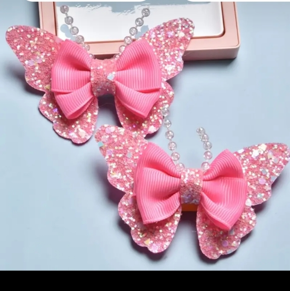 TWO PIECE SEQUIN BUTTERFLY HAIR CLIPS - Picture 3 of 5